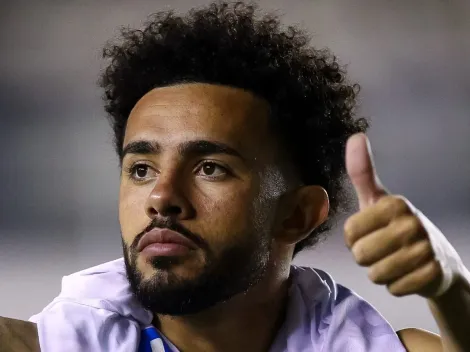 Nada de Flamengo: Campeão brasileiro negocia a contratação de Claudinho