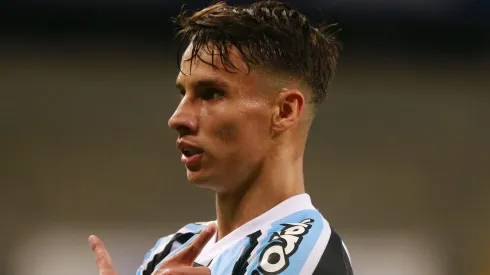 Rival prepara chapéu histórico no São Paulo para fechar com Ferreirinha (Photo by Silvio Avila/Getty Images)