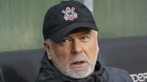Corinthians supera o Flamengo e abre conversas por astro argentino (Photo by Pedro H. Tesch/Getty Images)