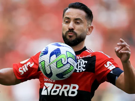 No último dia de contrato com o Flamengo, Everton Ribeiro toma decisão