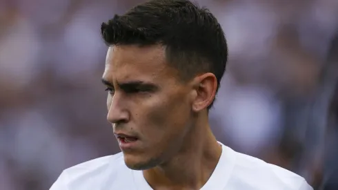 Matías Rojas pode trocar o Corinthians por rival. (Photo by Ricardo Moreira/Getty Images)