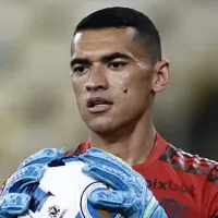 Adeus, Flamengo: Tricolor do Brasileirão avança nas tratativas e encaminha a contratação do goleiro Santos