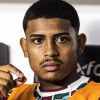 Fluminense recebe proposta em euros para vender John Kennedy e dá resposta imediata