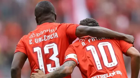 Internacional se torna um dos 3 favoritos ao título do Brasileirão (Photo by Pedro H. Tesch/Getty Images)