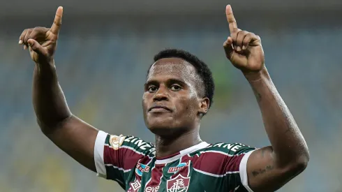 Jhon Arias pode trocar o Fluminense por outro grande projeto. Foto: Thiago Ribeiro/AGIF