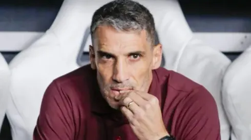 Vojvoda, técnico do Fortaleza. Foto: Lucas Emanuel/AGIF