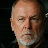 Mano Menezes dá aval para Corinthians negociar jogador, mas diretoria impõe duas condições