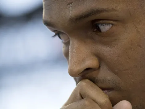 Jô causa fora do casamento e informação vaza como bomba na web