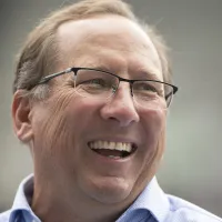John Textor age e sorri à toa com negócio milionário no Botafogo