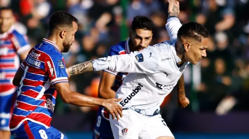 Corinthians tem reunião para fechar a contratação de queridinho da Fie torcida. (Photo by Ernesto Ryan/Getty Images)