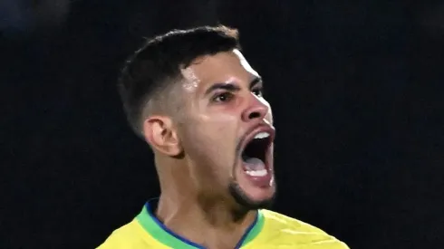 Bruno Guimarães em ação pela Seleção Brasileira. Foto: Guillermo Legaria/Getty Images
