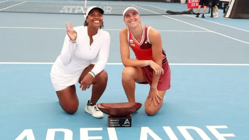 Bia Haddad: primeiro troféu em 2024 (Foto: Sarah Reed/Getty Images)