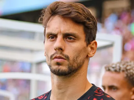 Ex-Flamengo, Rodrigo Caio é oferecido a potência do futebol brasileiro
