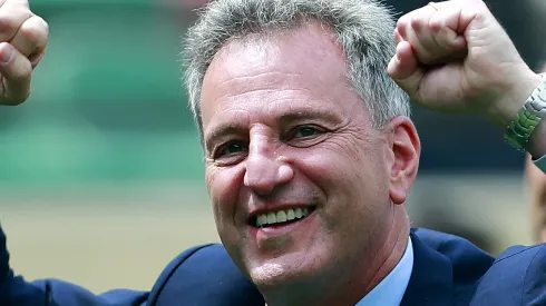 Flamengo: Landim aplica chapéu no Corinthians por badalado atacante do futebol europeu. (Photo by Daniel Apuy/Getty Images)