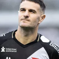 1,90, 27 anos e viria para ser reserva de Vegetti: Vasco encontra alvo no mercado da bola