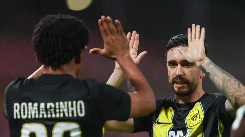 Torcida do Corinthians aprova reforço de peso. (Photo by Yasser Bakhsh/Getty Images)