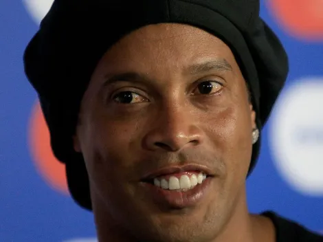 São Paulo pode anunciar atacante que fez dupla histórica com Ronaldinho