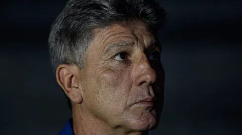 RJ - RIO DE JANEIRO - 09/11/2023 - BRASILEIRO A 2023, BOTAFOGO X GREMIO - Renato Portaluppi tecnico do Gremio durante partida contra o Botafogo no estadio Sao Januario pelo campeonato Brasileiro A 2023. Foto: Thiago Ribeiro/AGIF