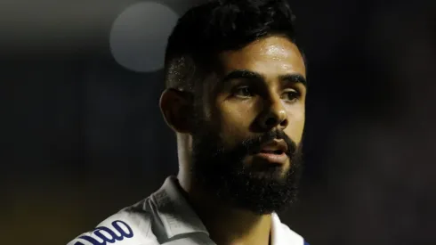 Felipe Jonatan of Santos (Photo by Ricardo Moreira/Getty Images)