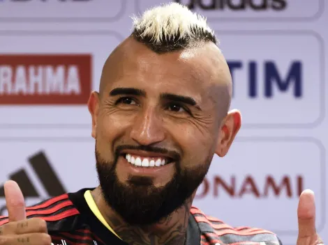 Ex-Flamengo, Vidal surpreende e acerta com campeão da Libertadores