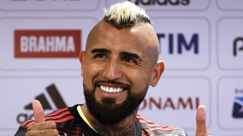 Ex-Flamengo, Vidal surpreende e acerta com campeão da Libertadores (Photo by Buda Mendes/Getty Images)
