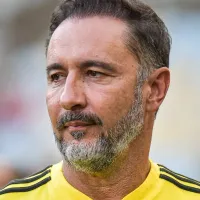 Cotado no futebol paulista, Vítor Pereira, ex-Flamengo, recebe proposta oficial para voltar aos trabalhos