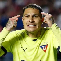 Paolo Guerrero negocia com novo clube e torcida do Corinthians se enfurece na web