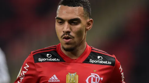 matheuzinho. Foto: Thiago Ribeiro/AGIF