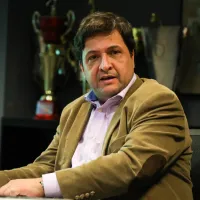 Grêmio encerra novela e assina com centroavante até o final de 2027