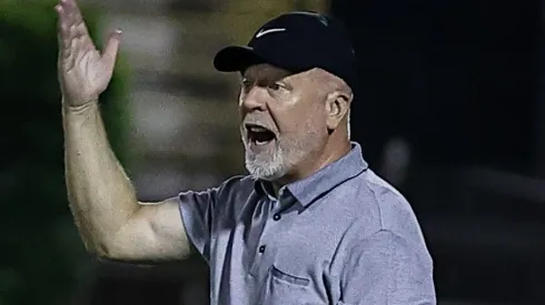 SP - SAO BERNARDO DO CAMPO - 27/01/2024 - PAULISTA 2024, SAO BERNARDO X CORINTHIANS - Mano Menezes tecnico do Corinthians durante partida contra o Sao Bernardo no estadio Primeiro de Maio pelo campeonato Paulista 2024. Foto: Fabio Giannelli/AGIF