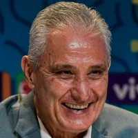 Flamengo \'atende\' a Nação e prepara chapéu histórico no Corinthians por grande camisa 10