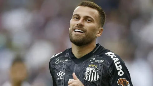 Lucas Lima aceita proposta de campeão da Copa do Brasil e deixa o Santos. (Photo by Wagner Meier/Getty Images)