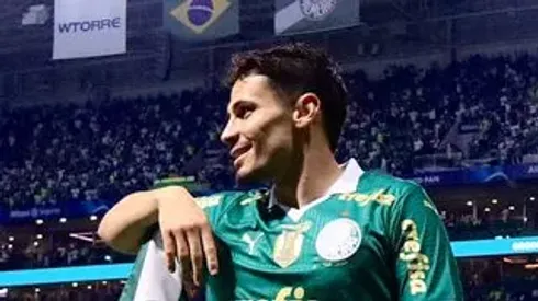 Raphael Veiga comemora gol do Palmeias no Allianz Parque. Foto: Marcello Zambrana/AGIF