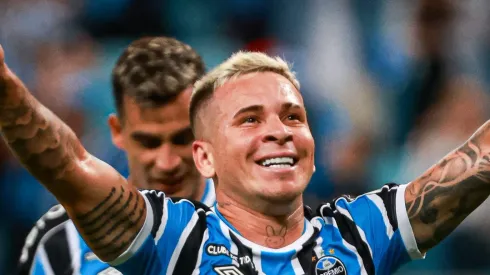 Soteldo tem péssima notícia no Grêmio. Foto: Maxi Franzoi/AGIF