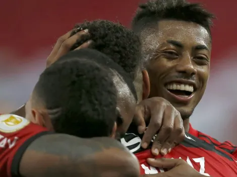 Grêmio chega a acordo com atacante multicampeão pelo Flamengo