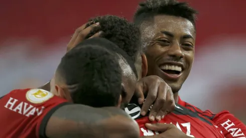 Grêmio chega a acordo para anunciar multicampeão pelo Flamengo e desfecho vem à tona. (Photo by Wagner Meier/Getty Images)