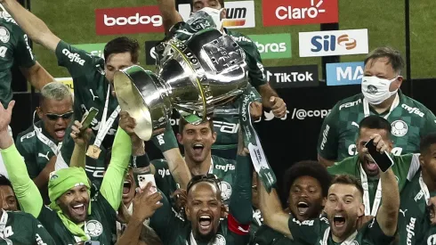 Atualizado: Os times do futebol brasileiro com mais títulos nacionais. (Photo by Buda Mendes/Getty Images)