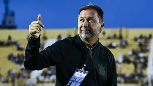 Corinthians supera rivais e acerta a contratação de meia dos sonhos de Augusto Melo. Foto: Fabio Giannelli/AGIF