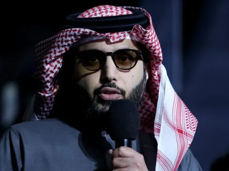 Investidores da Arábia Saudita abre negociações por compra de gigante do futebol europeu