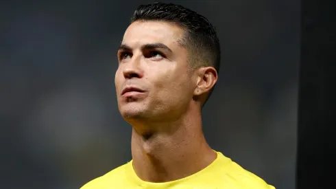 Cristiano Ronaldo contra o Al-Hilal. (Photo by Yasser Bakhsh/Getty Images)