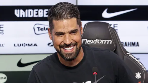 António Oliveira, técnico do Corinthians. Foto: Rodrigo Coca/Ag