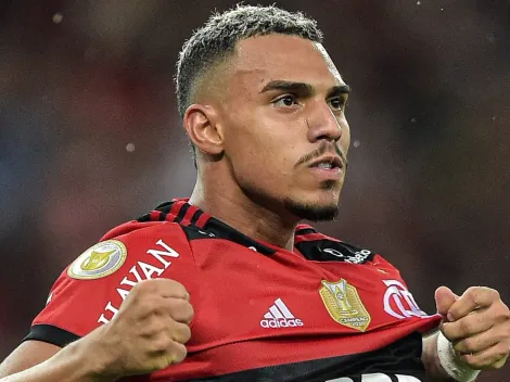 Matheuzinho +3 chegam, mas Corinthians pode ter saídas em breve