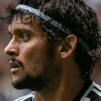 Atlético Mineiro surpreende e tenta acordo com meia do rival para jogar com Gustavo Scarpa