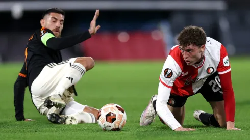 Feyenoord e Roma se encontram pelo terceiro ano consecutivo em competições europeias. Registro do jogo de ida, em Roterdã, pela Liga Europa (Foto: Dean Mouhtaropoulos/Getty Images)
