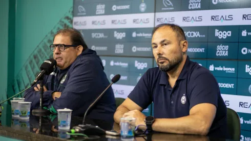 Guto Ferreira e Amodeo: Coritiba tem novo reforço para sequência da temporada (Foto: Gabriel Thá/Coritiba/Divulgação)