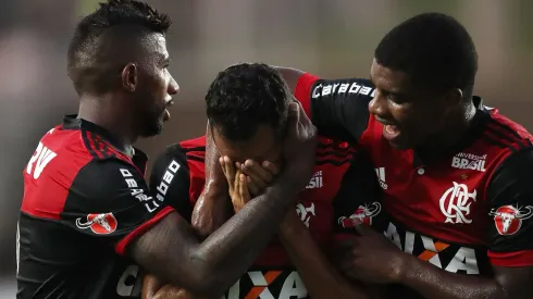 Santos supreende e quer fechar contratação de ex-Flamengo. Foto: André Mourão/AGIF