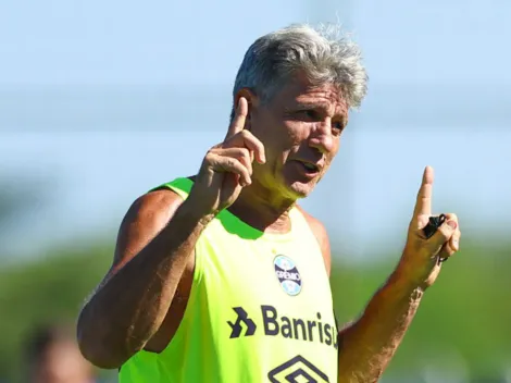 Renato expõe conselhos a Nathan Fernandes e Gustavo Nunes no Grêmio