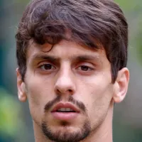 Após deixar o Flamengo, Rodrigo Caio pega todos de surpresa e pode anunciar destino inesperado