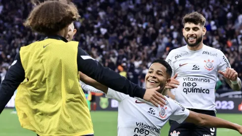 Corinthians: Augusto Melo topa vender dois destaques do elenco e deixa Fiel maluca na web. Foto: Marcello Zambrana/AGIF