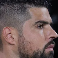 Corinthians aciona investidor e pode anunciar a contratação de grande zagueiro